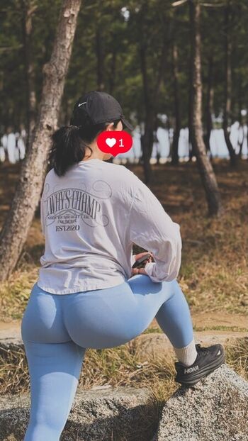 Full leaked Heeheemoon page private onlyfans photo