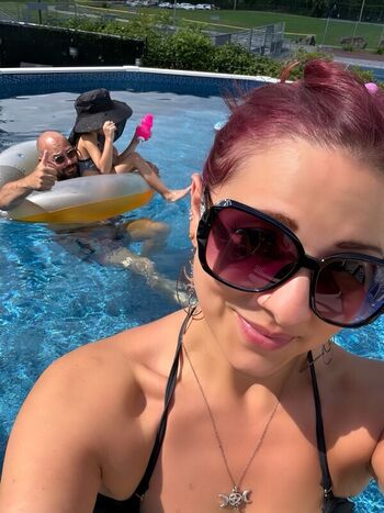 Full leaked Hey pooks private onlyfans photo
