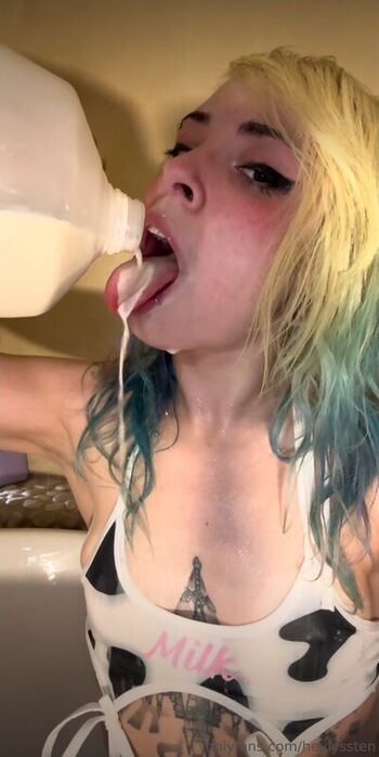 Full leaked Heylyssten page private onlyfans photo