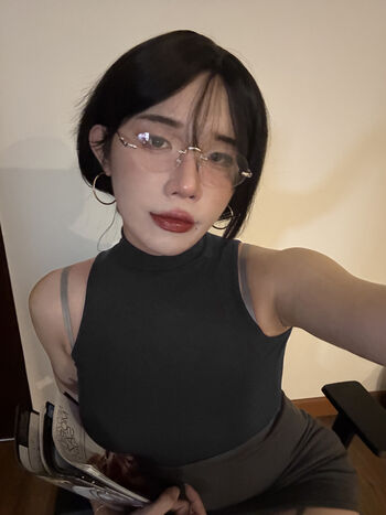 Full leaked Hongbin private onlyfans photo