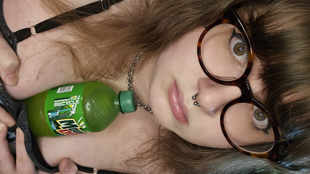Full leaked Hotgirldrinksdew private onlyfans photo