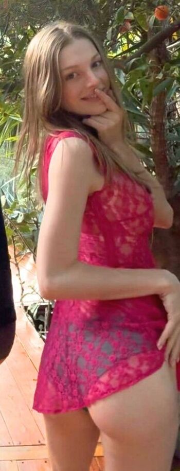 Full leaked Hunter schafer page private onlyfans photo