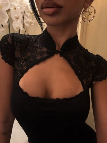 Full leaked Iffat marash private onlyfans photo