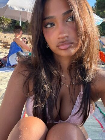 Full leaked Imanimalikaa page private onlyfans photo
