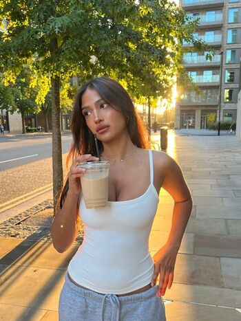 Full leaked Imanimalikaa page private onlyfans photo