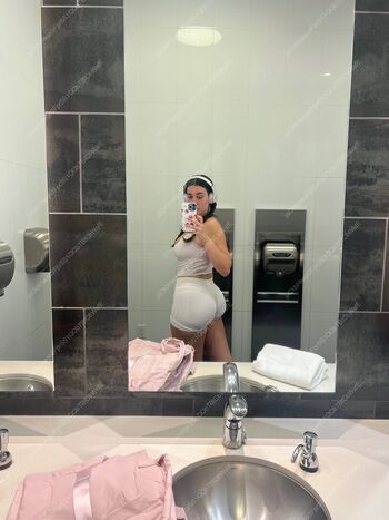 Full leaked Imsiiimone private onlyfans photo