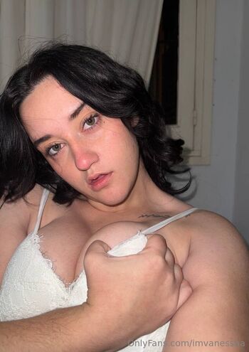 Full leaked Imvanessaa private onlyfans photo