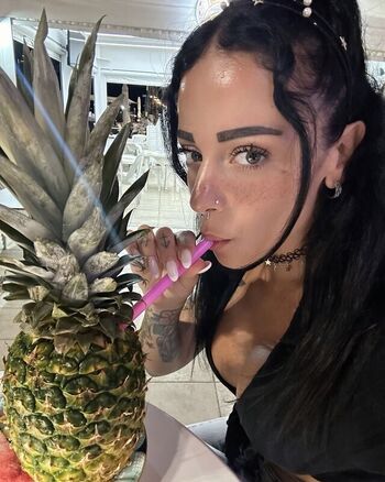 Full leaked Imviolet  page private onlyfans photo