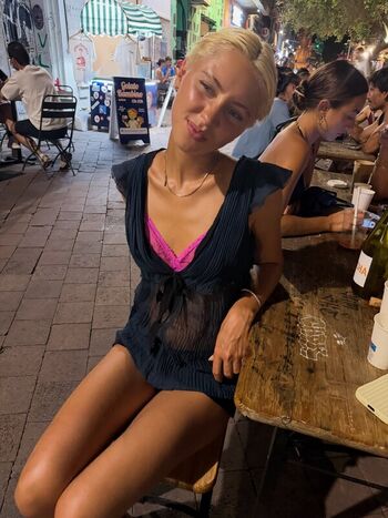 Full leaked Iris law page private onlyfans photo