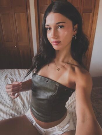 Full leaked Itss gabbiii page private onlyfans photo