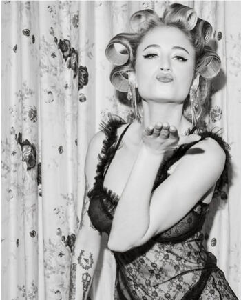 Full leaked Janet devlin private onlyfans photo