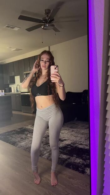 Full leaked Tiny pretty j/ private onlyfans photo