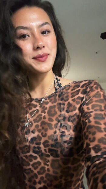 Full leaked Jasmine yi page private onlyfans photo