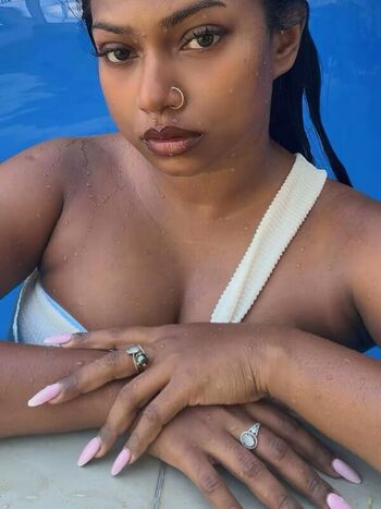 Full leaked Jayalathge bashi private onlyfans photo