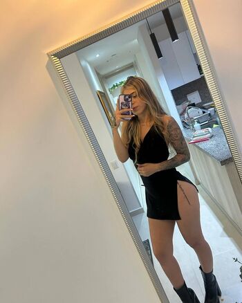 Full leaked Jazmine withe private onlyfans photo