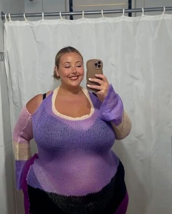 Full leaked Juiceefruitee page private onlyfans photo