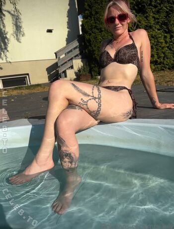 Full leaked Julia kern page private onlyfans photo
