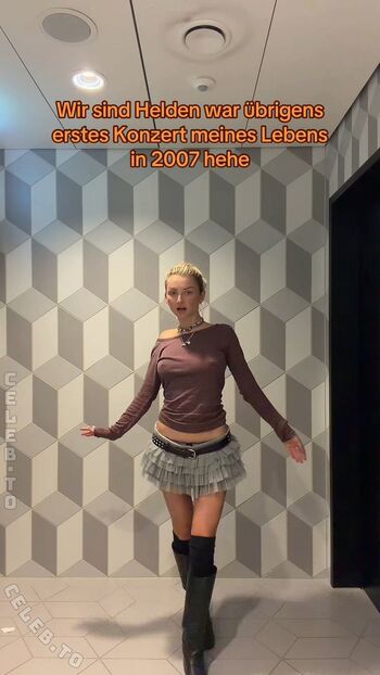 Full leaked Julia wulf page private onlyfans photo
