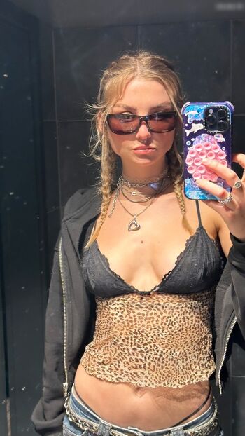 Full leaked Julia wulf page private onlyfans photo