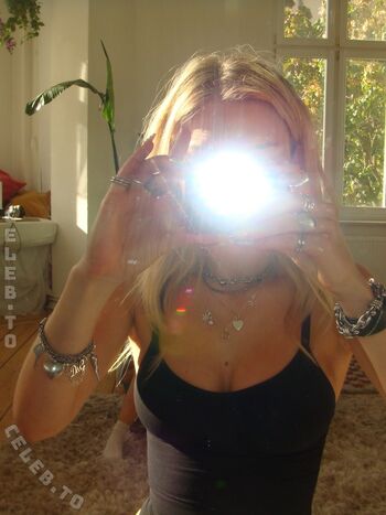 Full leaked Julia wulf private onlyfans photo