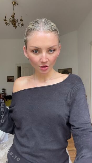 Full leaked Julia wulf private onlyfans photo