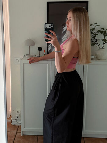 Full leaked Kandyland private onlyfans photo