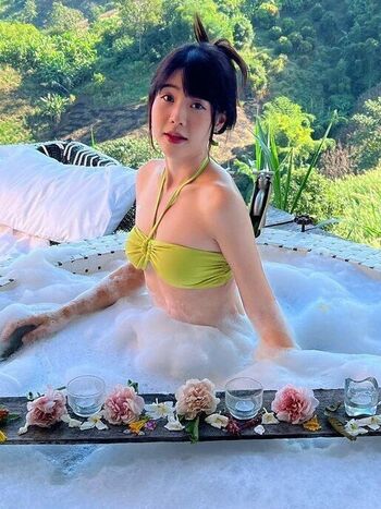 Full leaked Kanomroo private onlyfans photo