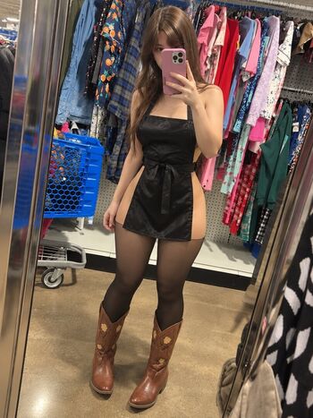 Full leaked Katie elizzy bugs private onlyfans photo