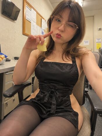 Full leaked Katie elizzy bugs private onlyfans photo