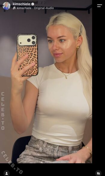 Full leaked Kim schiele page private onlyfans photo