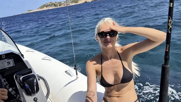 Full leaked Kim schiele page private onlyfans photo
