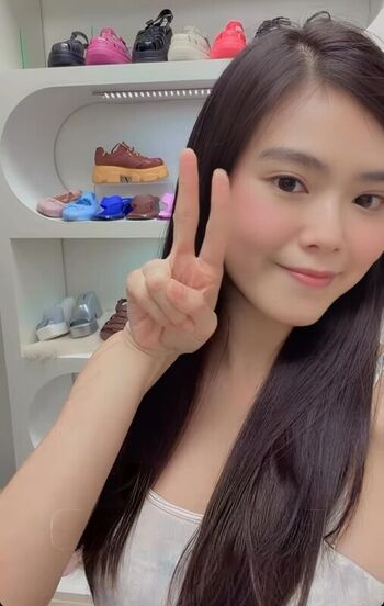 Full leaked Kimberly chia private onlyfans photo