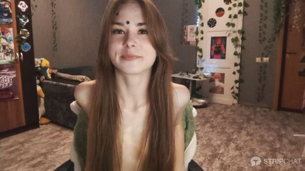 Full leaked Kiralivee page private onlyfans photo
