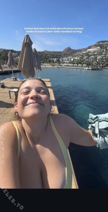 Full leaked Kirasview private onlyfans photo