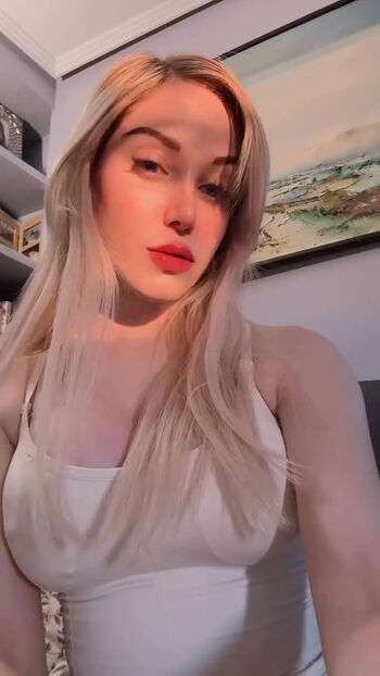 Full leaked Kitty aliice page private onlyfans photo