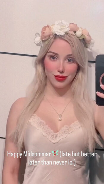 Full leaked Kitty aliice page private onlyfans photo
