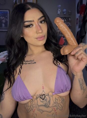 Full leaked Kittytaylor page private onlyfans photo