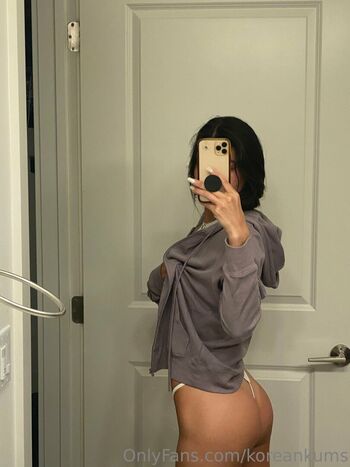 Full leaked Koreankums page private onlyfans photo