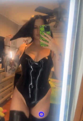 Full leaked Kristen coms private onlyfans photo