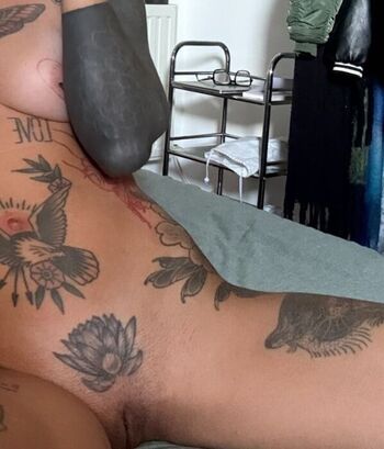 Full leaked Krokodeal  page private onlyfans photo