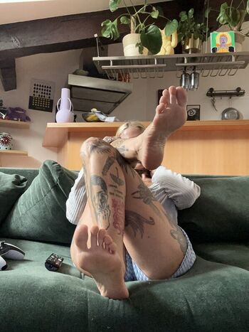 Full leaked Krokodeal private onlyfans photo