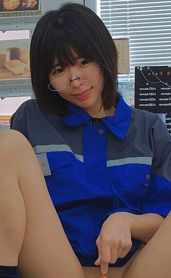 Full leaked Kumozuke page private onlyfans photo