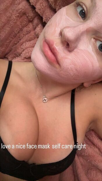 Full leaked Kyliestover private onlyfans photo
