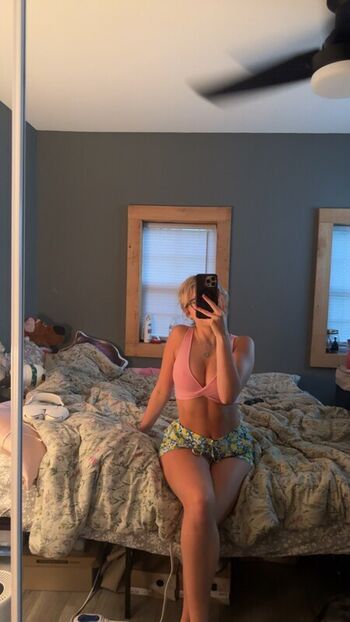 Full leaked Kyliestover private onlyfans photo