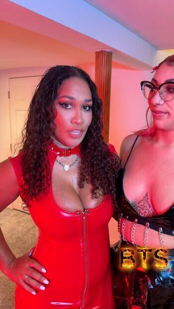 Full leaked Labelladiablax page private onlyfans photo