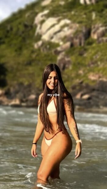 Full leaked Lara castro page private onlyfans photo