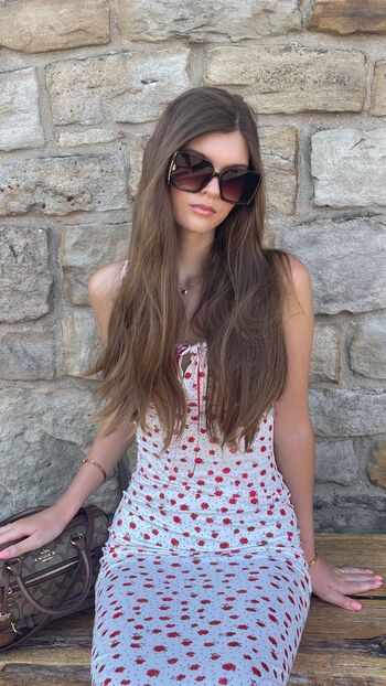 Full leaked Laurafermann page private onlyfans photo