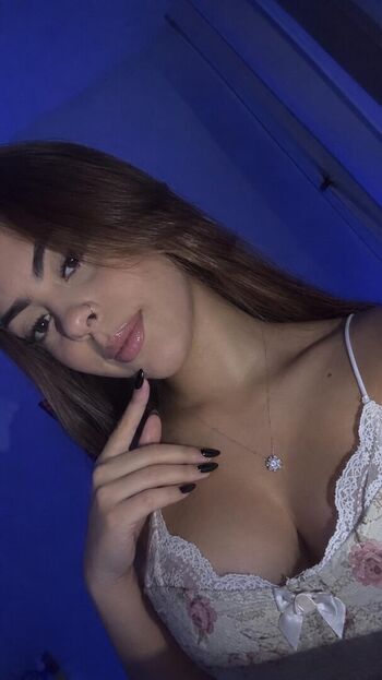 Full leaked Layane private onlyfans photo