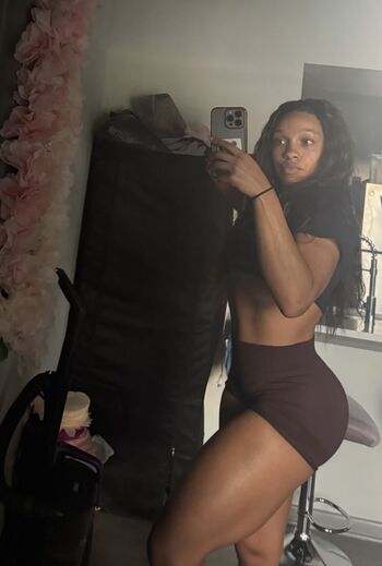 Full leaked Layla diggs private onlyfans photo