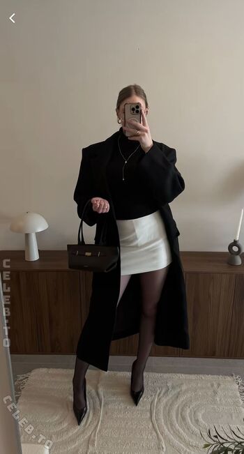 Full leaked Lea vohl private onlyfans photo